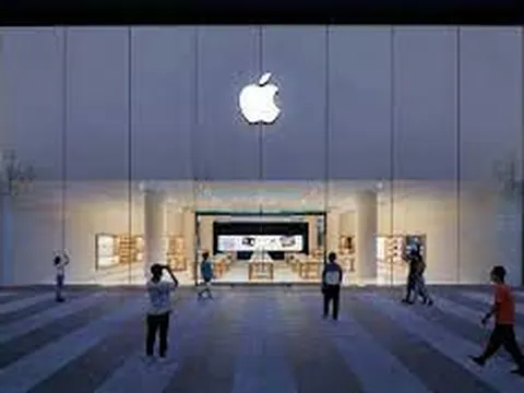 Apple quyết định tăng giá iPhone sau 5 năm