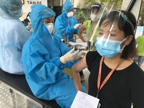 Hà Nội tiêm mũi 4 vaccine Covid-19 từ tháng 6