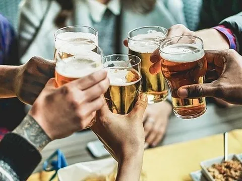 Bộ GTVT nghiêm cấm nhân viên uống rượu, bia trong giờ hành chính