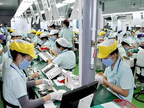 Mức lương tối thiểu vùng mới cho từng quận, huyện tại Hà Nội từ 01/7/2022