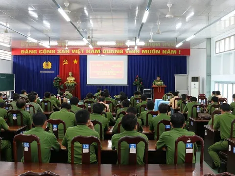 An Giang: Bế giảng lớp bồi dưỡng cấp Chứng chỉ nghiệp vụ điều tra