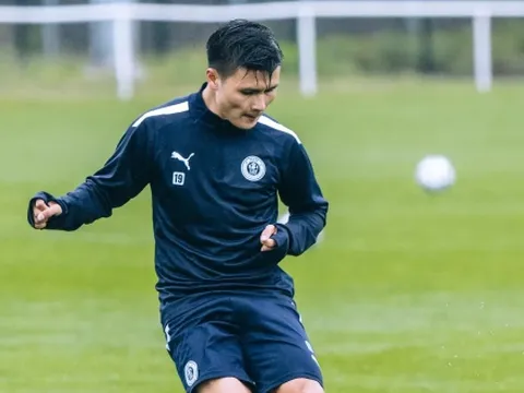 Quang Hải lập siêu phẩm, Pau FC thắng đội nghiệp dư 5-0