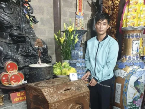 Thiếu tiền tiêu xài, chú rủ cháu trộm cắp tiền công đức ở chùa