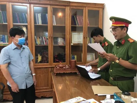 Giám đốc CDC Cà Mau bị bắt tạm giam liên quan đến Công ty Việt Á