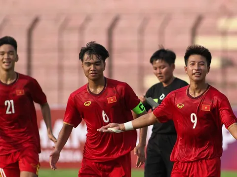 Việt Nam thắng đậm Philippines 5-0, sẵn sàng đấu chủ nhà Indonesia