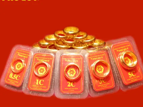 Giá vàng ngày 6/8: Thị trường trong nước tiếp tục tăng mạnh