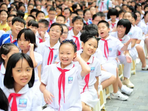 Quy định mới về chuyển trường và tiếp nhận học sinh THCS, THPT