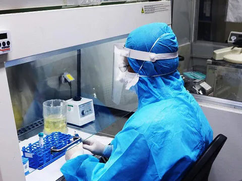 Nóng: Việt Nam đã ghi nhận biến thể phụ BA.2.74 của Omicron