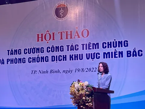 Thứ trưởng Bộ Y tế: Quyết liệt đẩy nhanh tiêm vaccine COVID-19