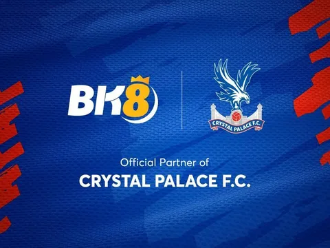 Crystal Palace - Huddersfield Town và Burnley F.C công bố đối tác mùa giải 2022 - 2023