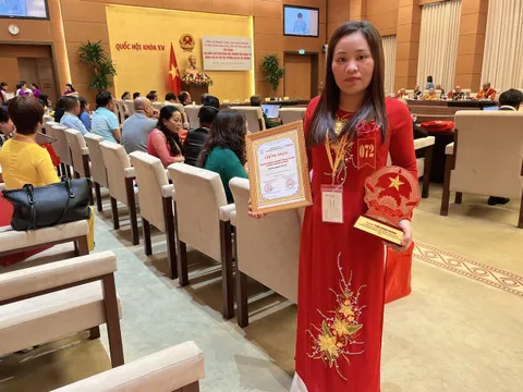 Nữ lương y Hà Giang nổi tiếng nhờ những bài thuốc Nam hiệu quả