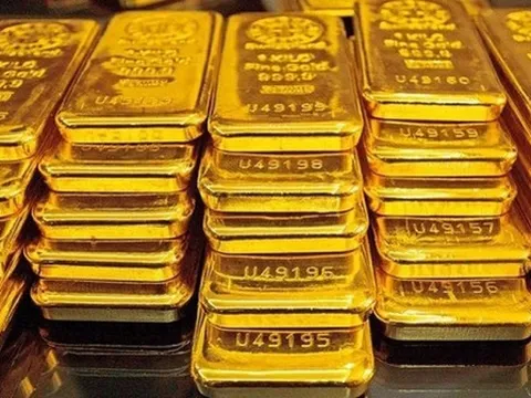 Giá vàng hôm nay 1/9: Vàng thế giới tiếp tục lao dốc