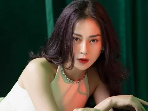 Phương Oanh bị chỉ trích sau khi mỉa mai khán giả: Không biết sự nổi tiếng, giàu có hôm nay là nhờ ai à?