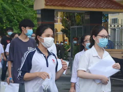 Bộ GD-ĐT hướng dẫn điều chỉnh nội dung dạy học cấp THCS, THPT