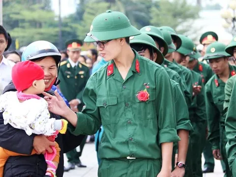 Bộ GD-ĐT đề nghị khẩn với Bộ Quốc phòng về xét tạm hoãn quân sự với sinh viên