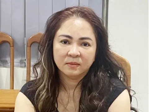 Bà Phương Hằng khai nguyên nhân xúc phạm nghệ sĩ nhà báo