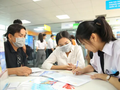 Bộ GD-ĐT mở hệ thống xác nhận nhập học trực tuyến, hôm nay (18/9)