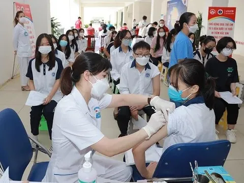 Bộ Y tế lý giải về việc thiếu vaccine COVID-19 Moderna cho trẻ em