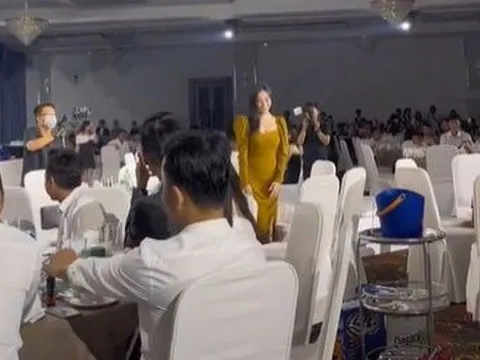 Shark Bình khẳng định chủ quyền: Dẫn Phương Oanh 'ra mắt' tại bữa tiệc công ty