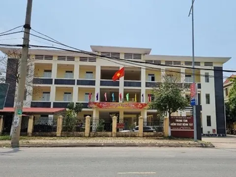 Kỷ luật bằng hình thức cảnh cáo đối với Giám đốc CDC Hòa Bình liên quan đến vụ Việt Á