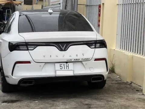 Vụ 'tiểu thư Tina Dương': Công an thu giữ ô tô vật chứng