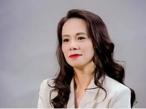 Bà Đào Lan Hương tiếp tục có động thái gây chú ý giữa lúc Shark Bình 'chỉ thấy có lỗi' với Phương Oanh