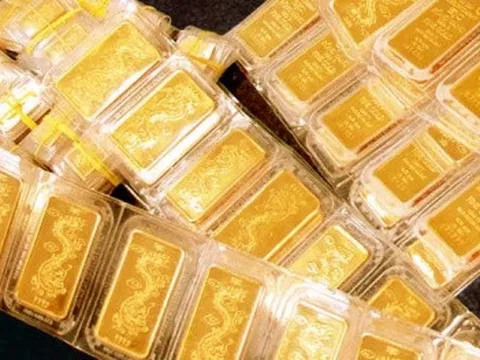 Giá vàng ngày 5/10: Vàng trong nước tiếp tục tăng mạnh