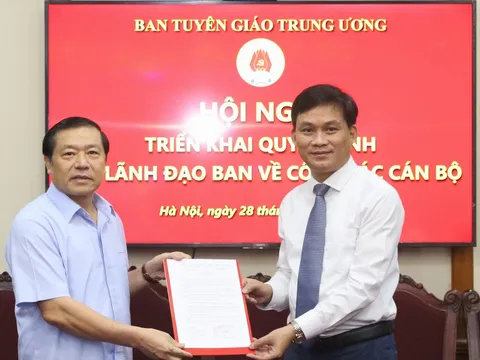 Bổ nhiệm Vụ trưởng, Thư ký Trưởng ban Tuyên giáo Trung ương