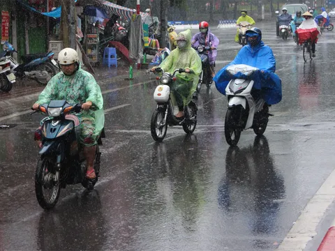 Dự báo thời tiết ngày 11/10: Trung Bộ và Nam Trung Bộ tiếp tục mưa