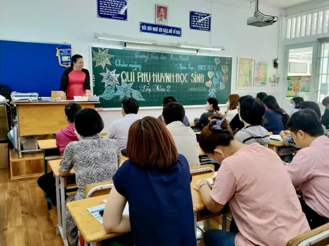 Nhà trường được yêu cầu không lợi dụng Ban đại diện cha mẹ học sinh