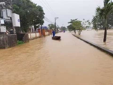 Mưa lũ tại Quảng Trị khiến gần 1.400 hộ phải di dời