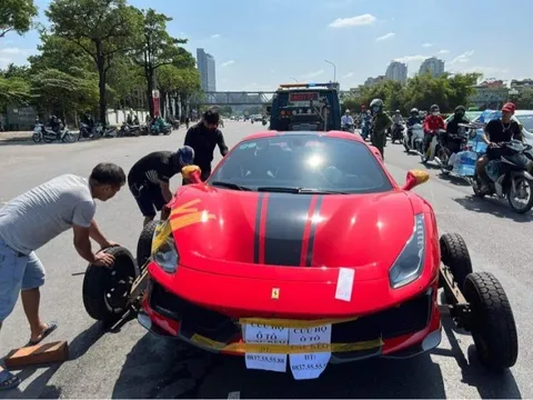 Tài xế lái siêu xe Ferrari gây tai nạn ở Mỹ Đình đã ra đầu thú
