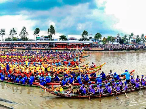 Khai mạc Giải đua ghe Ngo Sóc Trăng, khu vực ĐBSCL lần thứ V, năm 2022