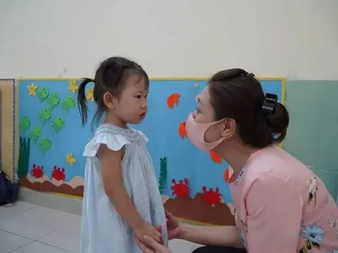 Nhiều trường tại TP.HCM điều chỉnh giờ vào học