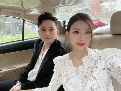 Vợ Phan Mạnh Quỳnh ẩn ý dằn mặt ai đó: Người ta có vợ, có con rồi các cô gái lùi ra xa liền