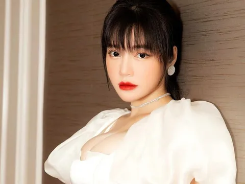 Bị gạ gẫm 'đi chơi xa' khi 'bóng gió' chồng ngoại tình, Elly Trần có phản ứng ra sao?