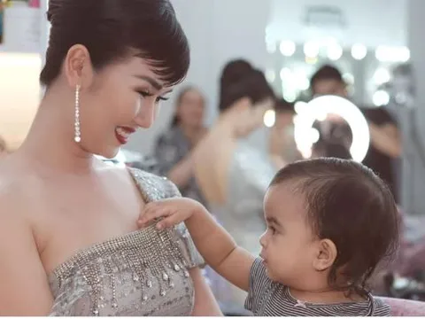 Võ Hạ Trâm bị 'kẻ lạ' vạch áo, danh tính khiến fan cười 'lên bờ xuống ruộng'