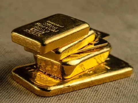Giá vàng hôm nay 18/11: Vàng SJC giao dịch quanh ngưỡng 67,7 triệu