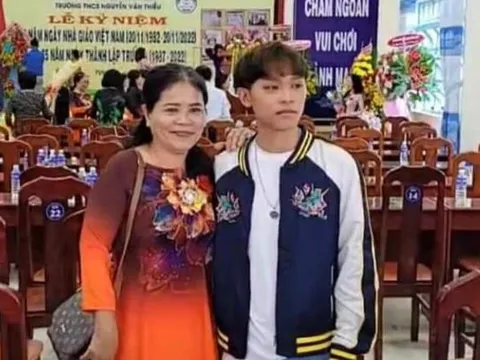 Về thăm trường cũ, cô giáo Hồ Văn Cường tiết lộ con người thật của nam ca sĩ