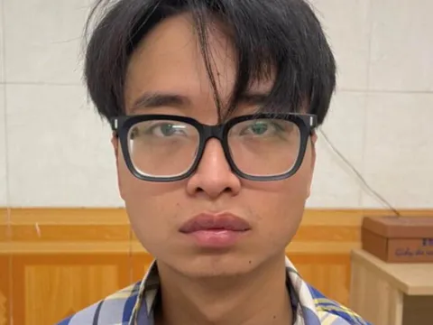 Làm ăn thua lỗ, thanh niên thuê hàng loạt máy ảnh rồi mang đi 'cắm'