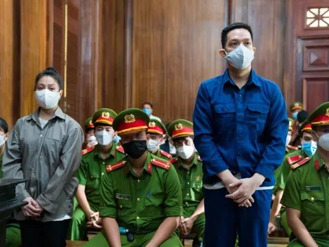 Ngày mai (25/11), 'dì ghẻ' Quỳnh Trang bạo hành bé gái 8 tuổi tử vong tiếp tục hầu tòa