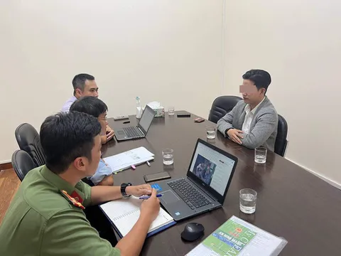 Nờ Ô Nô khép nép tại cơ quan chức năng, nhận xử phạt cho hành vi miệt thị người khác