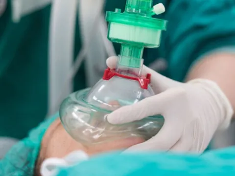Cô gái 25 tuổi tử vong sau khi tiêm thuốc gây mê để đốt mỡ tại thẩm mỹ viện không phép