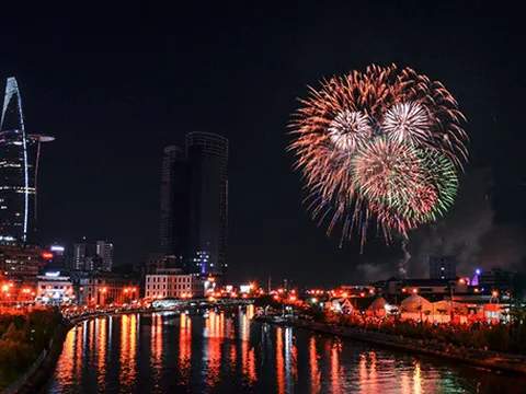 TP.HCM: Đề xuất bắn pháo hoa 2 điểm mừng Tết Dương lịch 2023