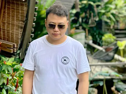 Shark Bình chia sẻ ảnh có mặt tại tòa án, trầm ngâm nói về chuyện ly hôn