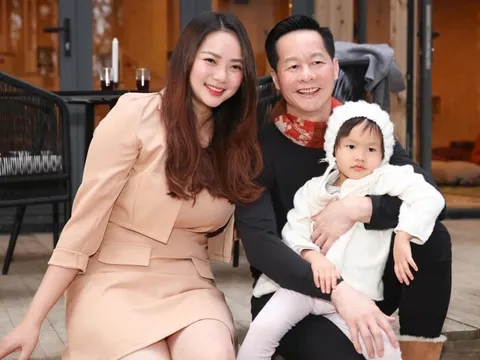 Cuộc sống hôn nhân đáng ngưỡng mộ của Phan Như Thảo và chồng đại gia U60