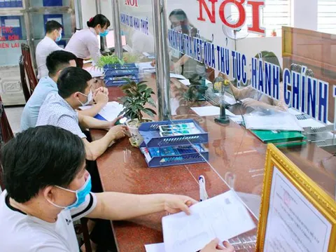 Người dân có thể thực hiện nộp phí, lệ phí bằng các hình thức nào?