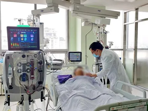Người đàn ông ngừng tim phổi nhập viện khẩn vì điều nhà nhà thường làm ngày Tết