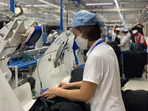 Bộ Tư pháp đề xuất giảm bậc tính thuế với người làm công ăn lương
