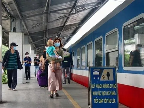 Ngành đường sắt sẽ giảm giá vé tàu từ hôm nay